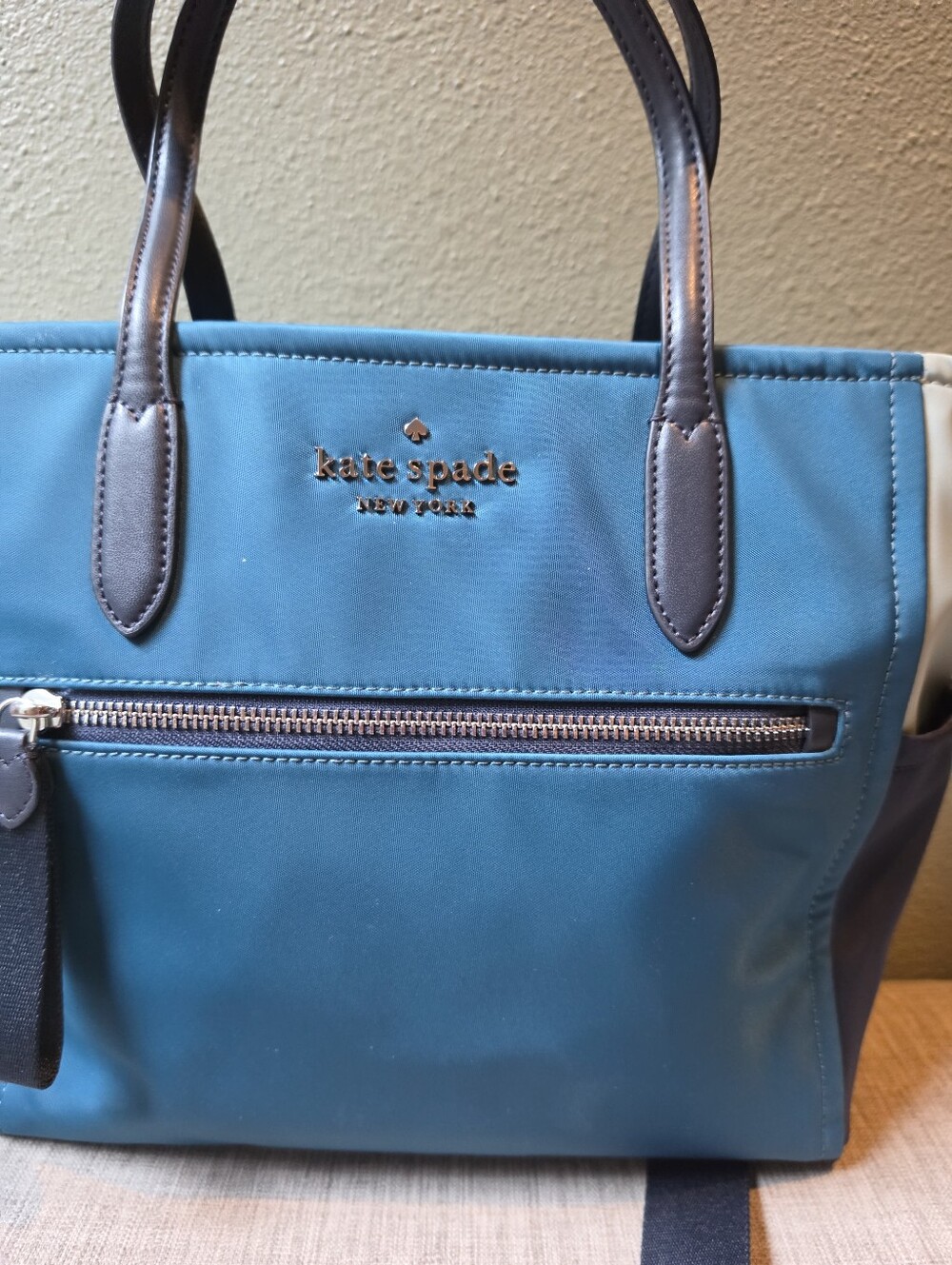Euc Kate Spade Chelsea Satchel Bag - Picture 3 of 6
